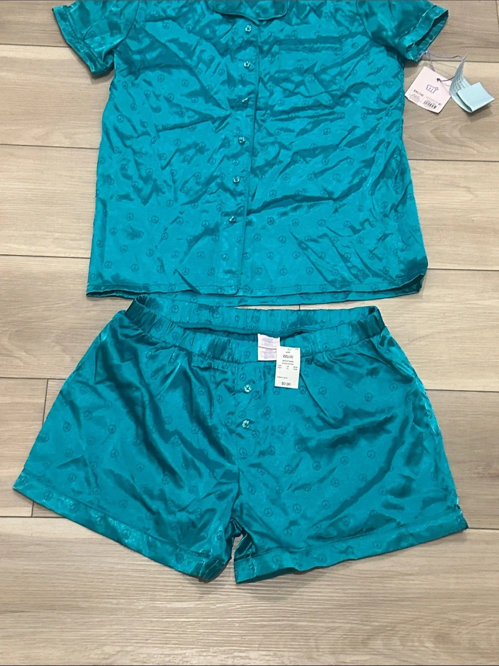 New More Than Magic Teal Short-Sleeve Satin Pajama Set Size XXL 18 Girls NWT